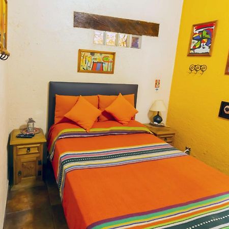 Mex Suites Casa Azul B&B Cidade do México Exterior foto
