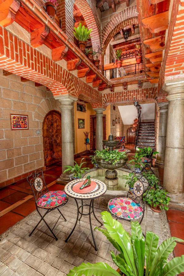 Mex Suites Casa Azul B&B Cidade do México Exterior foto