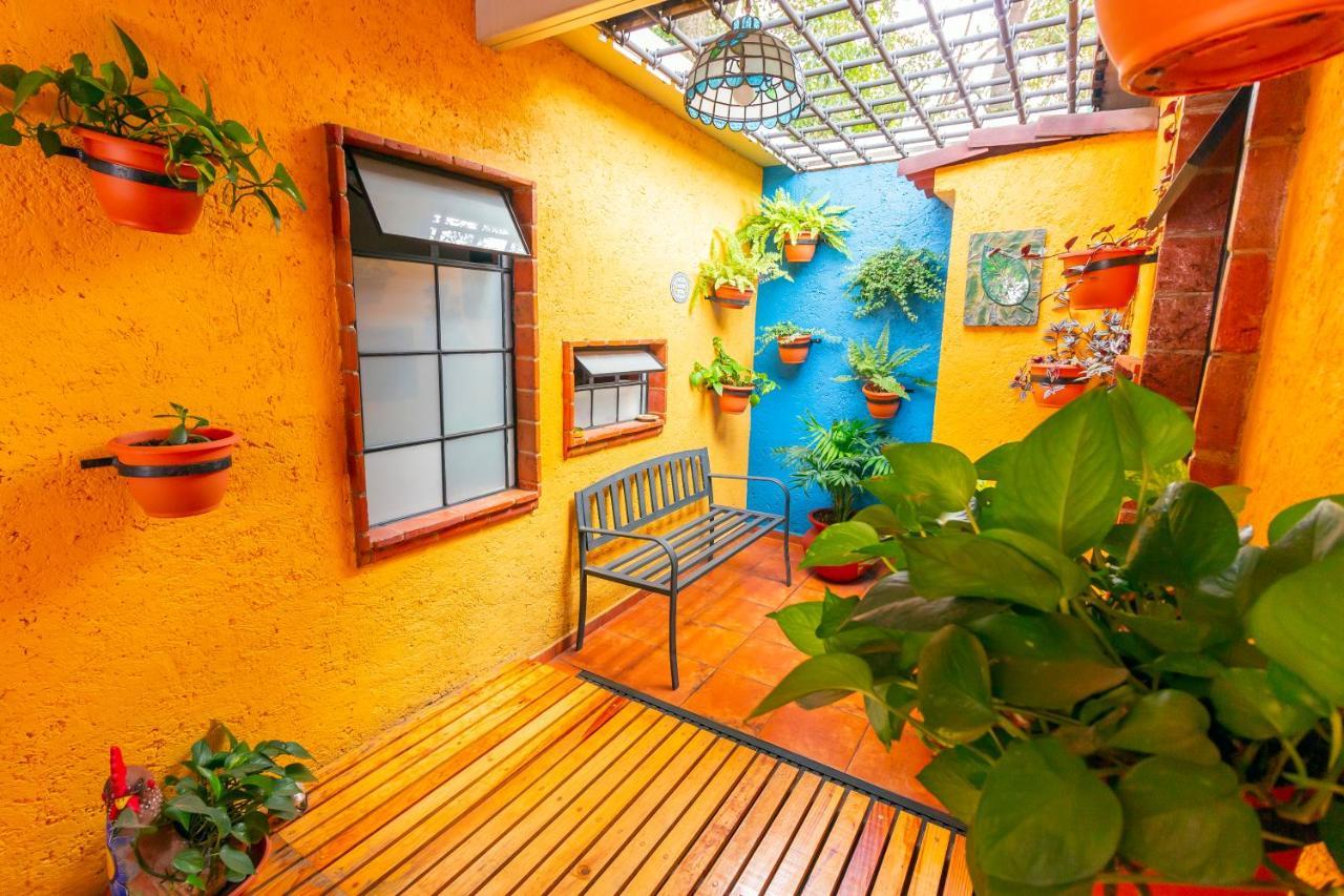 Mex Suites Casa Azul B&B Cidade do México Exterior foto