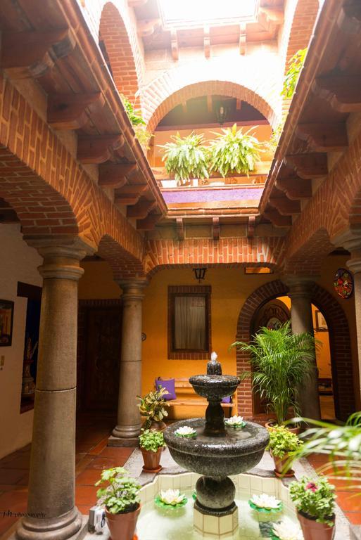 Mex Suites Casa Azul B&B Cidade do México Exterior foto