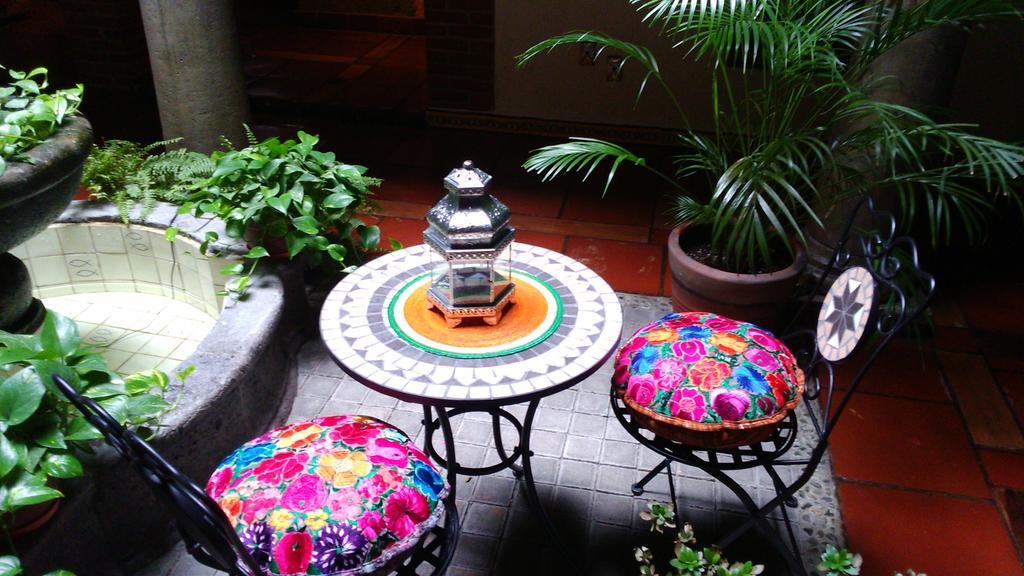Mex Suites Casa Azul B&B Cidade do México Exterior foto