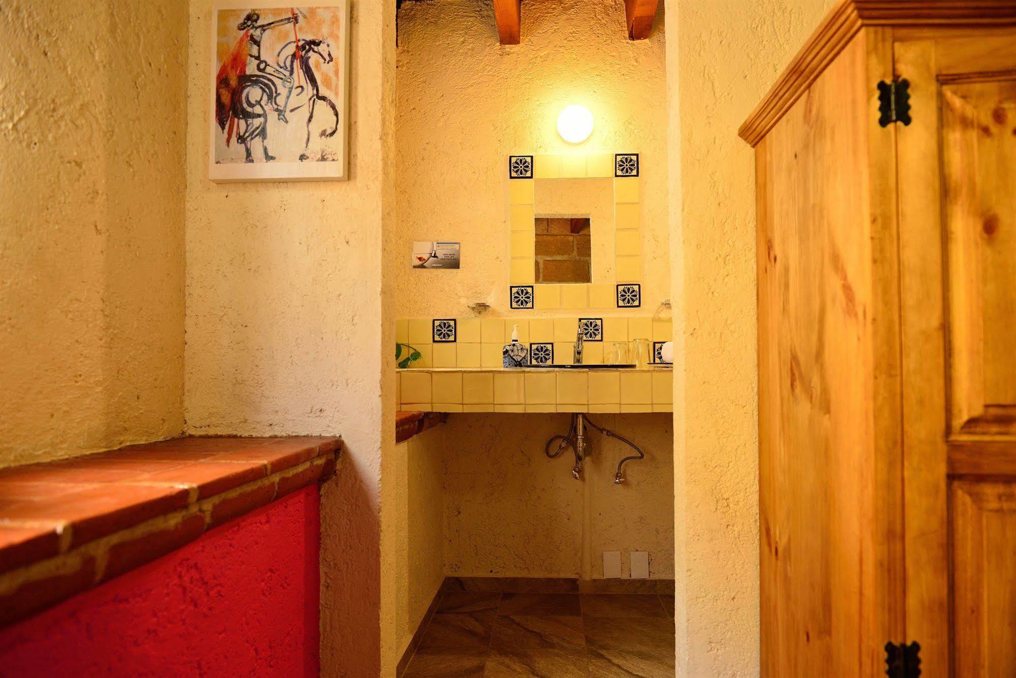 Mex Suites Casa Azul B&B Cidade do México Exterior foto