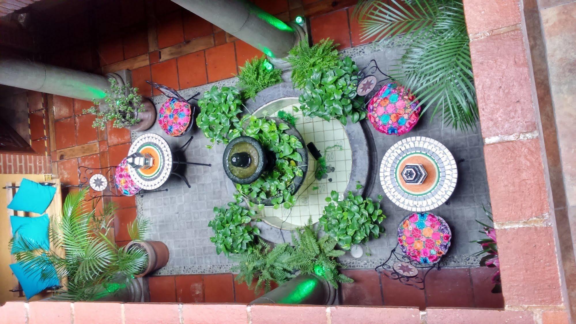 Mex Suites Casa Azul B&B Cidade do México Exterior foto
